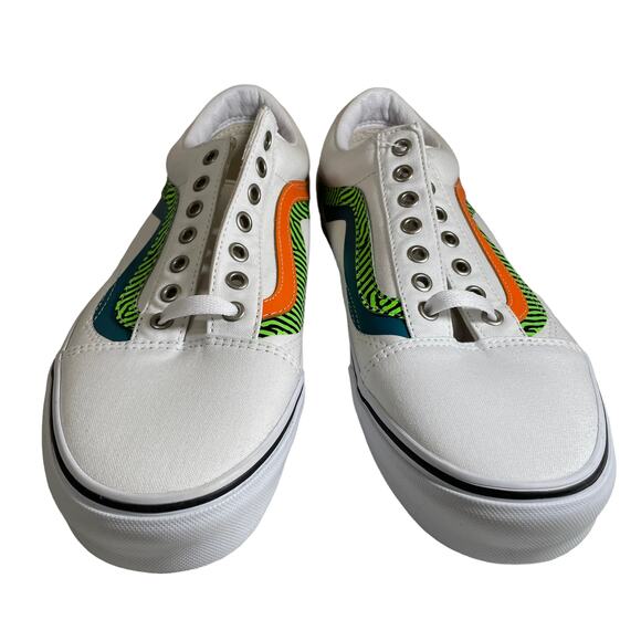 NWT Vans Old Skool Sneaker Wave True White Multi Size M10.5 W12.0 VN0A3WKT4S4 - Picture 4 of 7